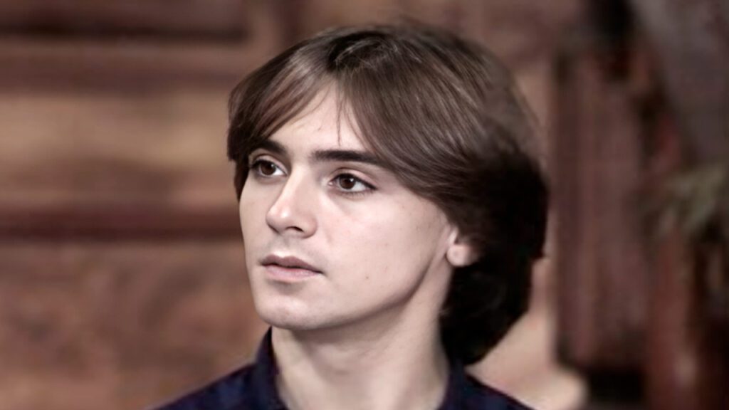 Paulo Guarnieri em Plumas e Paetês