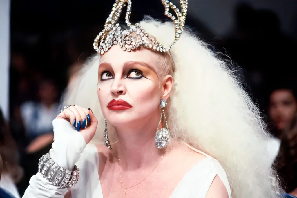 Elke Maravilha no Show de Calouros