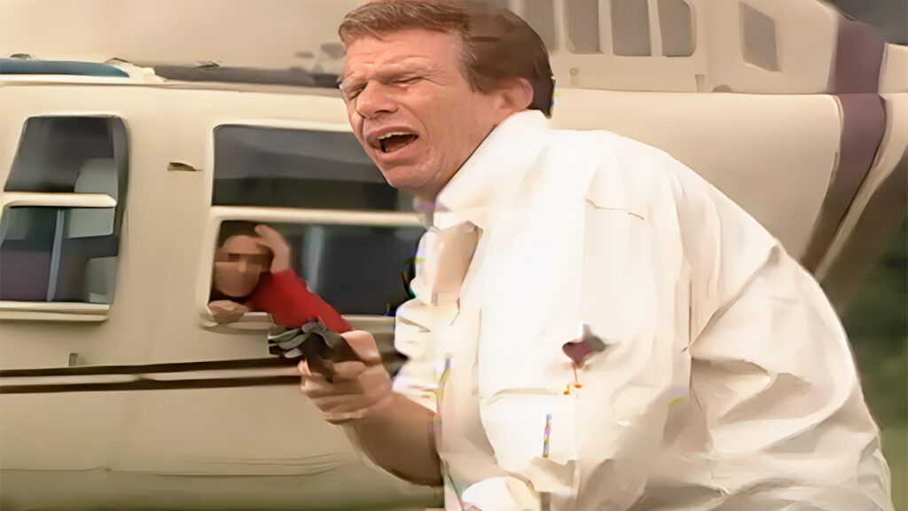 Saiba o que acontece com Ismael no final de A Viagem Ismael fugindo da polícia em A Viagem