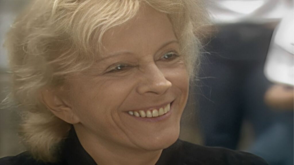 Neuza Amaral como Dalva em Rainha da Sucata