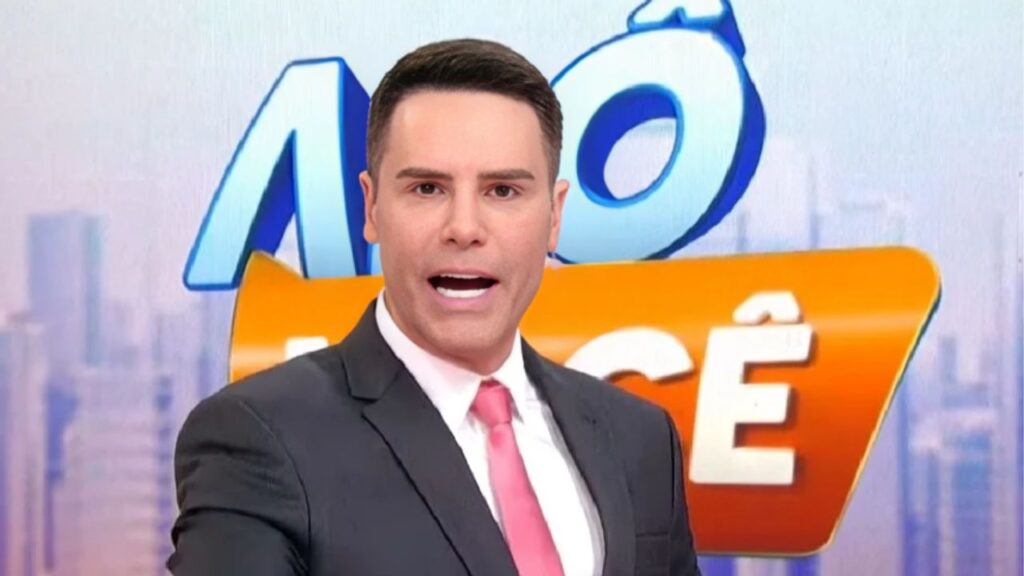 Luiz Bacci no comando do Alô Você