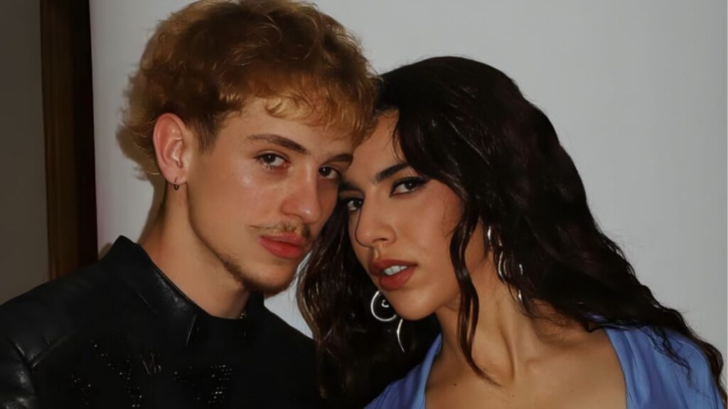 Juliano Floss e Marina Sena