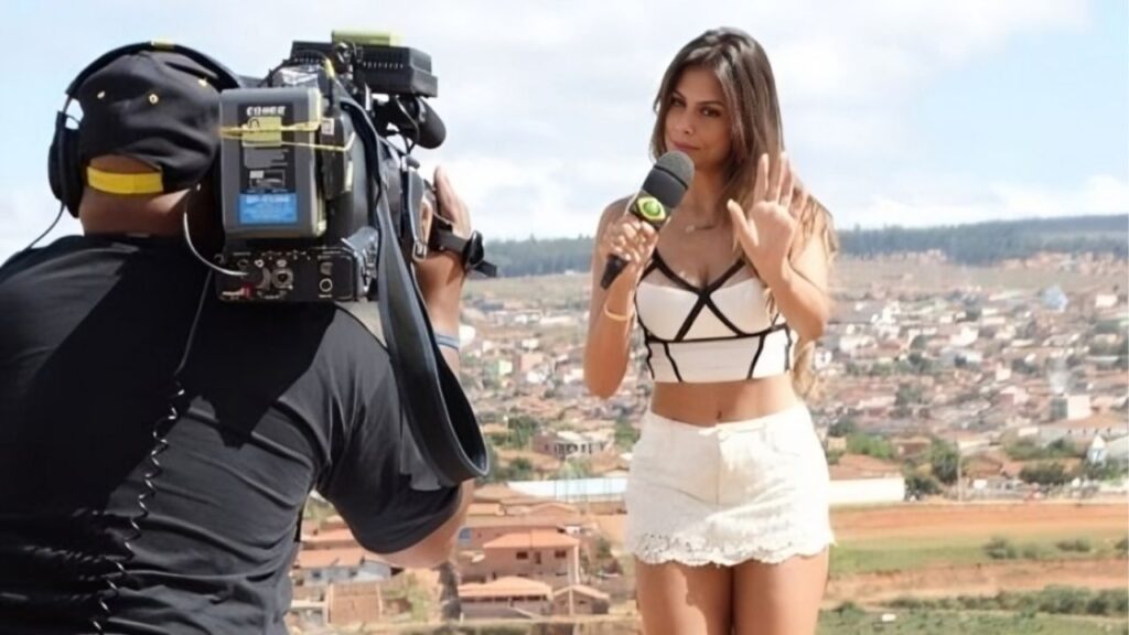 Mari Gonzalez no Pânico na Band