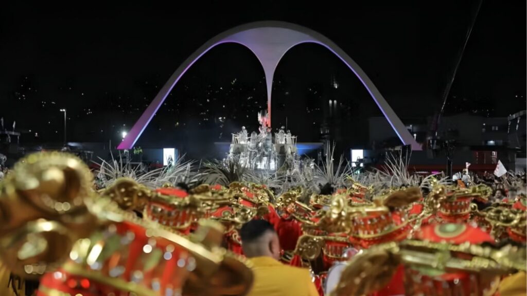 Quem subiu no Carnaval do Rio? Resultado da Apuração da Série Ouro 2026