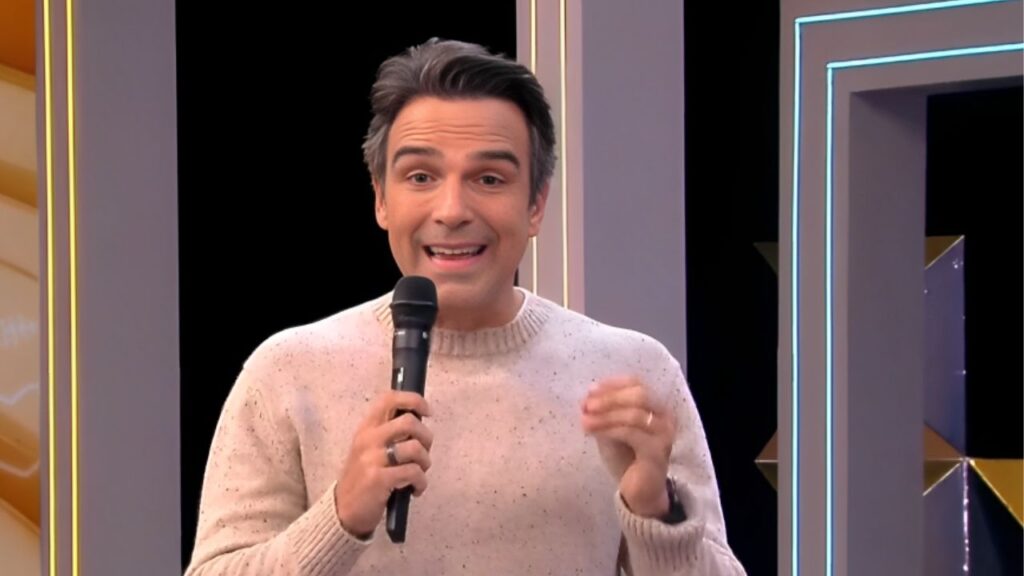 O que tem hoje no BBB 26? Saiba o que vai acontecer nesta terça (24/02/2026) Tadeu Schmidt no BBB 26
