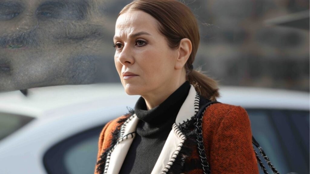 Tomris - Chamas do Destino