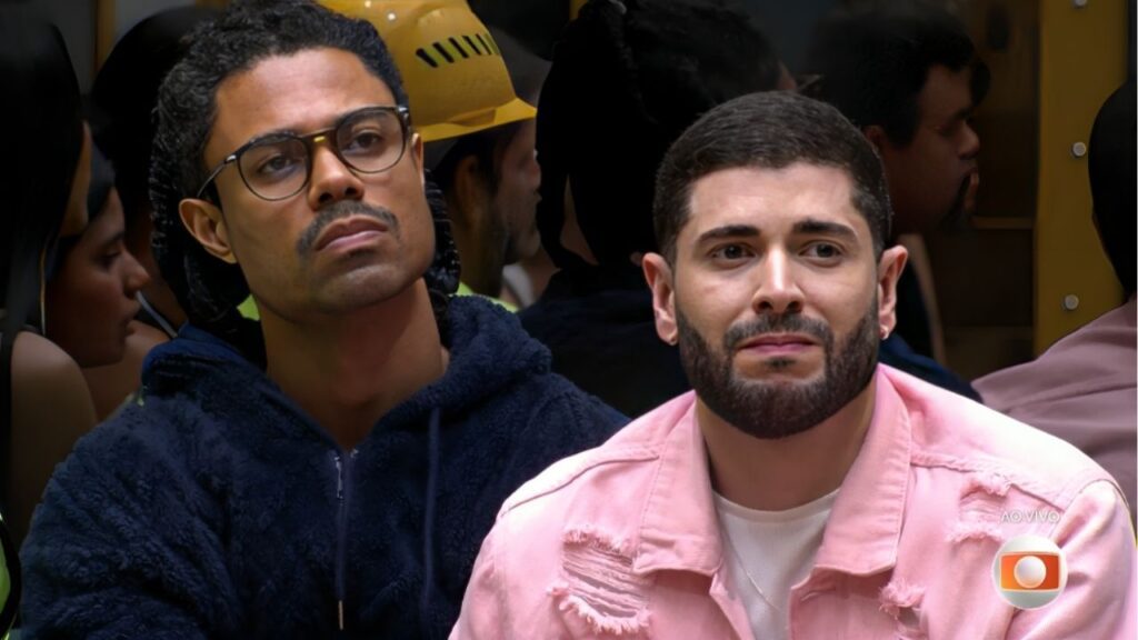 Quem já saiu do BBB 26? Lista de eliminados e expulsos até agora (04/03/2026) Breno e Marcelo no BBB 26