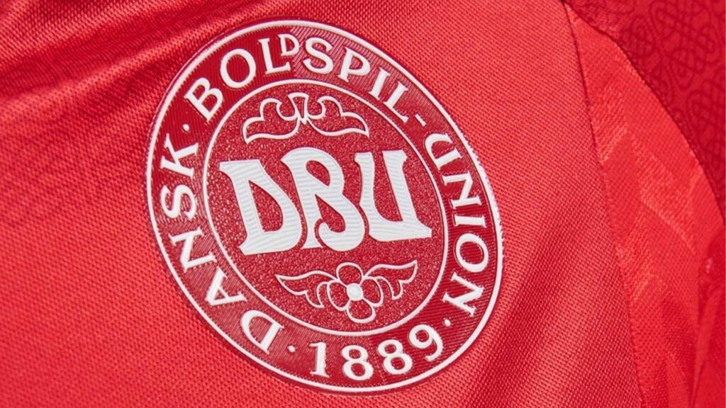 Onde assistir o jogo da Dinamarca hoje? Saiba onde vai passar (terça, 31/03/2026) Dinamarca