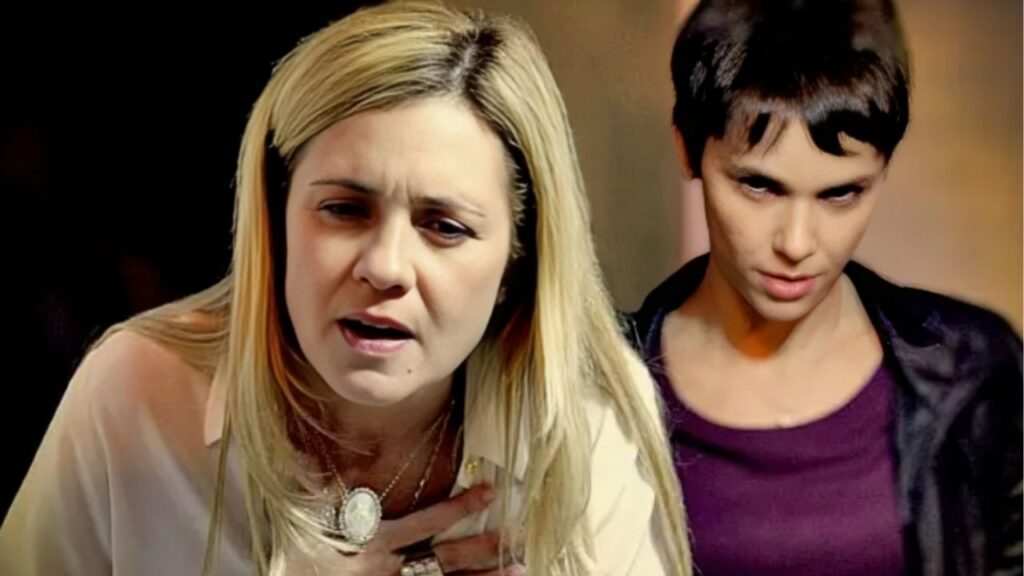 Adriana Esteves e Débora Falabella - Carminha e Nina Avenida Brasil