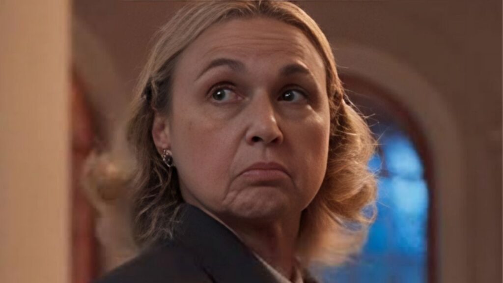 Kelzy Ecard - Helga Três Graças