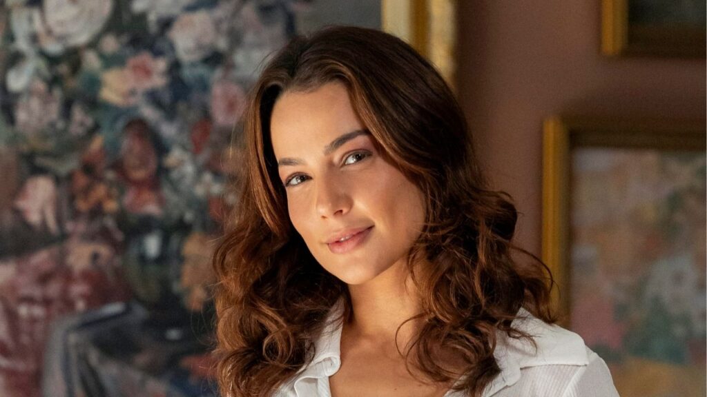 Namora colega da Globo: Quem é Fernanda Marques, a Bruna de Quem Ama Cuida Fernanda Marques em Quem Ama Cuida
